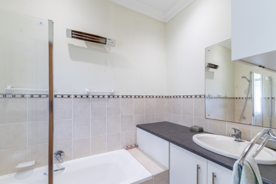 2 Bedroom Property for Sale in Blue Mountain Village Western Cape